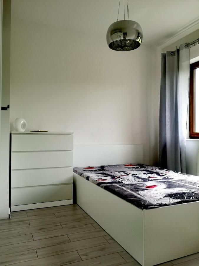 Apartament Z Tarasem I Ogrodem Blisko Centrum Gdansk Luaran gambar